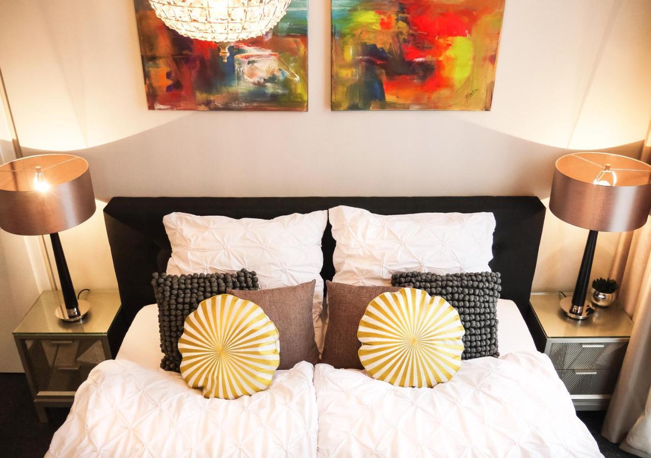 Comfort And Style In City Center With Ensuite Bathroom On Schaafenstrasse Colonia Exterior foto